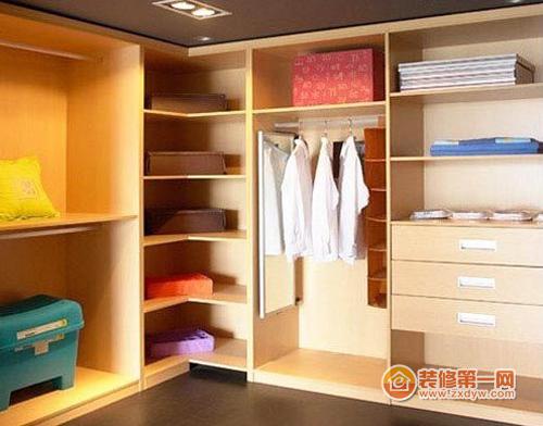 最新衣柜内部结构设计图