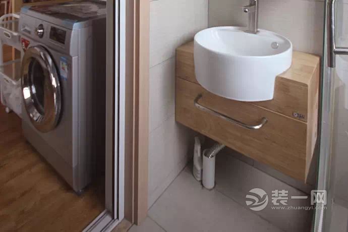 115平米三室一厅日式原木风格装修效果图