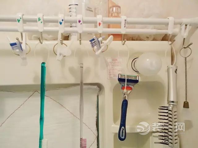 伸缩杆